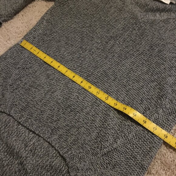 NWOT Grey Knit Drop Tail Hem Sweater With Acid Yellow Elbow Patches - Picture 13 of 16